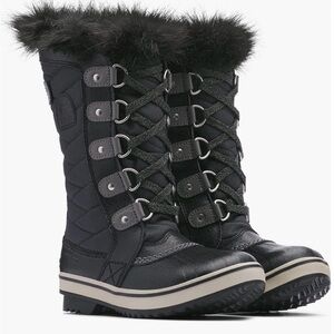 Sorel Girls’ Black Tofino II Quilted Winter Boots with Fur Trim, Sz 5, NEW